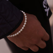 Laden Sie das Bild in den Galerie-Viewer, Pearl Bracelet | Akoyama