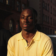 Laden Sie das Bild in den Galerie-Viewer, Rose Necklace | Akoyama