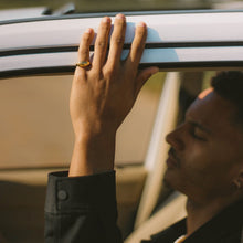 Laden Sie das Bild in den Galerie-Viewer, Bold Ring | Akoyama