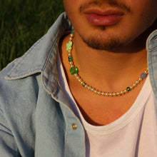 Laden Sie das Bild in den Galerie-Viewer, Butterfly Green Necklace | Akoyama