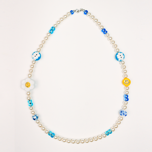 Daisy Blue Necklace | Akoyama